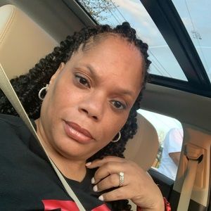 Meet your Posher, Tanisha